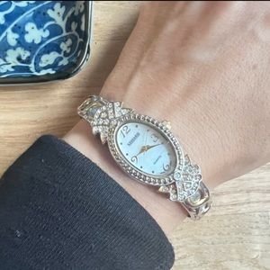 Kessaris ladies hinged cuff bracelet fashion Watch NEW BATTERY